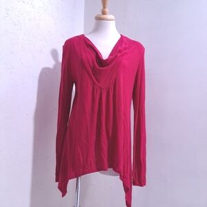 BCBGMAXAZRIA | Hot pink tunic style lightweight sweater
